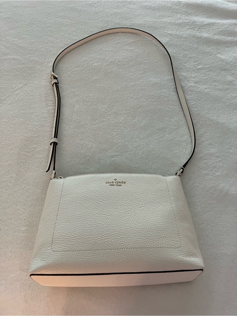 Leila Medium Crossbody -Meringue - Picture 5 of 12
